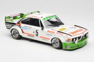 BMW 3.0 CSL E9 #5 Assoc Interim J-C. Chavan / A. Detrin Winners 24 Hours of Spa 1976 Minichamps 1:18 155762505 Métal Moulé — image 4 sur 6