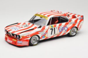 BMW 3.0 CSL E9 #71 Luigi Racing P. Xhenceval / J. Dieudonné 24 Hours of Le Mans 1977 Minichamps 1:18 155772571 Métal Moulé