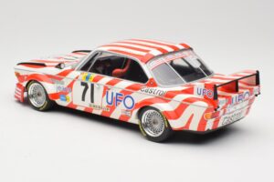 BMW 3.0 CSL E9 #71 Luigi Racing P. Xhenceval / J. Dieudonné 24 Hours of Le Mans 1977 Minichamps 1:18 155772571 Métal Moulé — image 5 sur 6