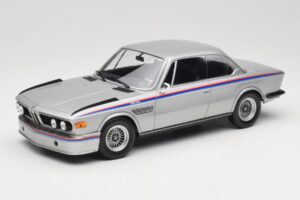 BMW 3.0 CSL E9 Polaris Silver Minichamps 1:18 155028135 Métal Moulé