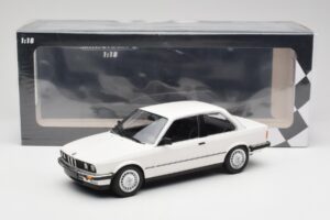 BMW 323i E21 Blanc Minichamps 1:18 155026005 Métal Moulé — image 6 sur 6