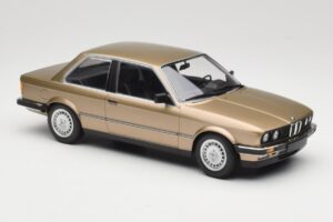 BMW 323i E30 Brown Metallic Minichamps 1:18 155026004 Métal Moulé — image 4 sur 6