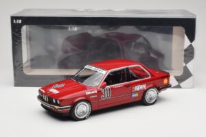 BMW 325i E30 #30 J. Winkelhock ADAC Grand Prix Touring Cars Nürburgring 1986 Minichamps 1:18 155862630 Métal Moulé — image 6 sur 6