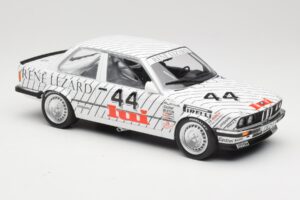 BMW 325i E30 #44 A. Vogt / K. Oestreich Class Winners EG Trophy ETCC Zolder 1986 Minichamps 1:18 155862644 Métal Moulé — image 4 sur 6