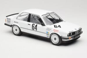 BMW 325i E30 #64 Auto Budde K. Oestreich / E. Rensing Winner 24 Hours Nürburgring 1986 Minichamps 1:18 155862664 Métal Moulé — image 2 sur 6