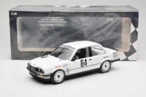 BMW 325i E30 #64 Auto Budde K. Oestreich / E. Rensing Winner 24 Hours Nürburgring 1986 Minichamps 1:18 155862664 Métal Moulé — image 6 sur 6
