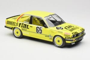 BMW 325i E30 #65 Auto Budde D. Hamelmann / K. Walterscheid 24 Hours Nürburgring 1986 Minichamps 1:18 155862665 Métal Moulé — image 4 sur 6