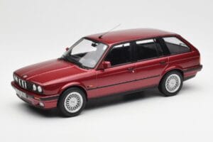 BMW 325i E30 Touring Rouge Metallic Norev 1:18 183218 Métal Moulé