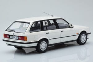 BMW 325i E30 Touring Blanc Édition Limitée Norev 1:18 183217 Métal Moulé — image 2 sur 6