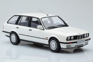 BMW 325i E30 Touring Blanc Édition Limitée Norev 1:18 183217 Métal Moulé — image 4 sur 6