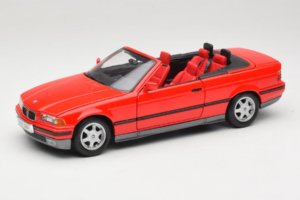 BMW 325i E36 Cabriolet Rouge Maisto 1:18 50229 Métal Moulé