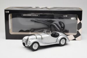 BMW 328 Argent Minichamps 1:18 155025030 Métal Moulé — image 6 sur 6