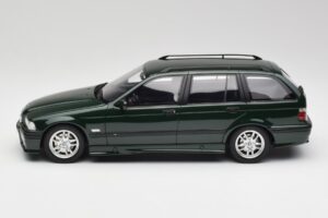BMW 328i E36 Touring M Pack Vert Fougère Otto 1:18 OT1064 Résine — image 3 sur 6