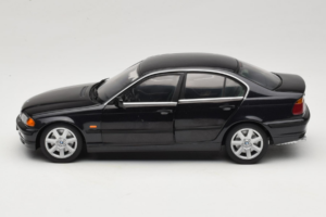 BMW 328i E46 Noir UT Models 1:18 80439422373 Métal Moulé — image 4 sur 8