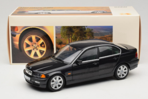 BMW 328i E46 Noir UT Models 1:18 80439422373 Métal Moulé — image 8 sur 8