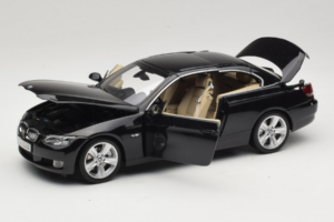 BMW 335i E93 Cabriolet Sapphire Black Kyosho 1:18 80430413375 Métal Moulé — image 2 sur 10