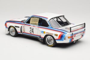 BMW 3.5 CSL #24 H. Stuck / S. Posey 12 Hours of Sebring 1975 Minichamps 1:18 80430139188 Métal Moulé — image 7 sur 8