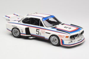 BMW 3.5 CSL E9 Gr.5 #5 K.W.M. Racing K. Miller / D. Cowart 6 Hours of Watkins Glen 1979 Minichamps 1:18 180792005 Métal Moulé — image 6 sur 8