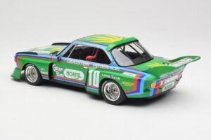 BMW 3.5 CSL E9 Schnitzer #10 D. Quester / R. Peterson 6 Hours Watkins Glen 1976 Minichamps 1:18 155762610 Métal Moulé — image 5 sur 6
