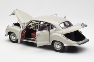 BMW 501 Cortina Gris AUTOart 1:18 80430393098 Métal Moulé — image 5 sur 8
