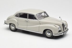 BMW 501 Cortina Gris AUTOart 1:18 80430393098 Métal Moulé — image 6 sur 8