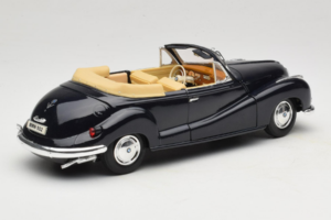 BMW 502 Cabriolet Noir Maisto 1:18 31817 Métal Moulé — image 3 sur 8