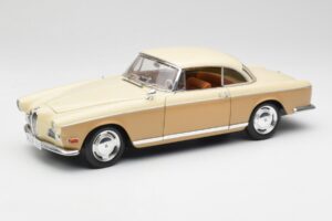 BMW 503 Beige Revell 1:18 8832 Métal Moulé