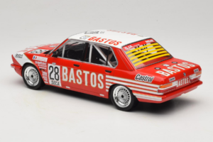 BMW 528i E28 #28 Guitteny / Bleyinie 24 Hours of Spa 1982 IXO 1:18 18RMC182B Métal Moulé — image 5 sur 6