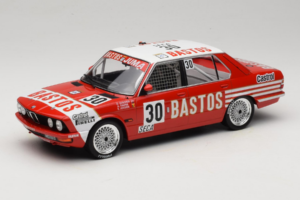 BMW 528i E28 #30 D. Quester / A. Hahne / E. Joosen 24 Hours of Spa Winner 1982 IXO 1:18 18RMC182A Métal Moulé