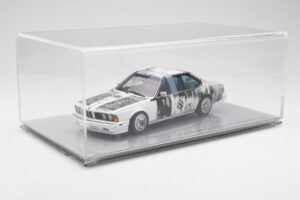 BMW 635 CSi E24 Art Car Robert Rauschenberg AUTOart 1:18 80430150924 Métal Moulé — image 6 sur 8