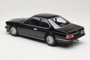BMW 635 CSi E24 Black Metallic Minichamps 1:18 155028104 Métal Moulé — image 5 sur 6