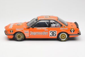 BMW 635 CSi E24 #1 European Touring Car Championship Jagermeister 1985 AUTOart 1:18 80430145825 Métal Moulé — image 4 sur 8