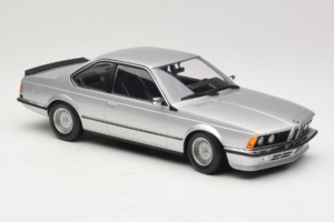 BMW 635 CSi E24 Argent Minichamps 1:18 155028107 Métal Moulé — image 4 sur 6