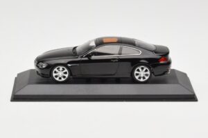 BMW 645i E63 Noir Minichamps 1:43 80420393306 Métal Moulé