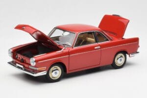 BMW 700 Sport Coupe Spanish Rouge AUTOart 1:18 70652 Métal Moulé — image 2 sur 8