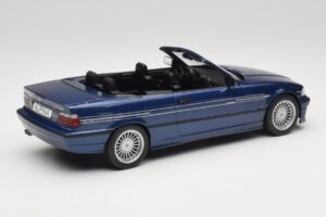 BMW Alpina B3 E36 3.2 Cabriolet Alpina Bleu Metallic MCG 1:18 MCG18320 Métal Moulé — image 3 sur 7