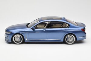 BMW Alpina B7 G12 Bleu GT Spirit 1:18 GT465 Résine — image 3 sur 6