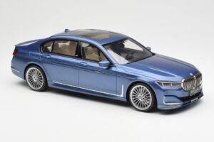 BMW Alpina B7 G12 Bleu GT Spirit 1:18 GT465 Résine — image 4 sur 6