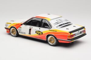 BMW 635CSi E24 BMW Italia #1 U. Grano / H. Kelleners Spa 1983 Minichamps 1:18 155832601 Métal Moulé — image 5 sur 6