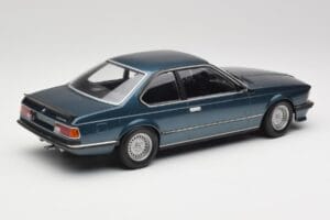 BMW 635 CSi E24 Petrol Blue Metallic Minichamps 1:18 155028108 Métal Moulé — image 2 sur 6