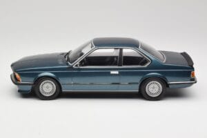 BMW 635 CSi E24 Petrol Blue Metallic Minichamps 1:18 155028108 Métal Moulé — image 3 sur 6