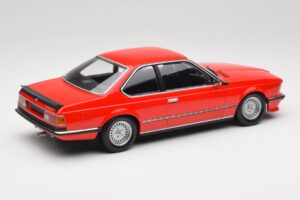 BMW 635 CSi E24 Rouge Édition Concessionnaire Minichamps 1:18 80435B5D026 Métal Moulé — image 2 sur 6