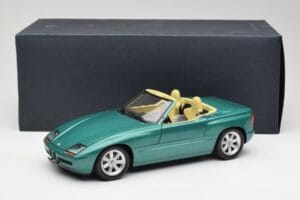 BMW Z1 E30 Fun Vert Minichamps 1:18 80430148536 Métal Moulé — image 8 sur 8