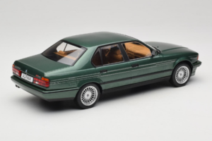 BMW Alpina B11 E32 3.5 Metallic Green MCG 1:18 MCG18233 Métal Moulé — image 2 sur 6