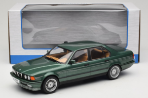 BMW Alpina B11 E32 3.5 Metallic Green MCG 1:18 MCG18233 Métal Moulé — image 6 sur 6