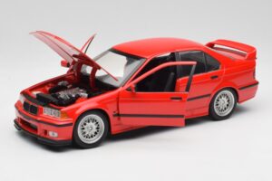 BMW 318is E36 Rouge UT Models 1:18 180024302 Métal Moulé — image 2 sur 8