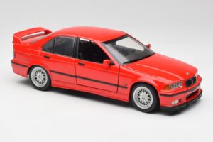 BMW 318is E36 Rouge UT Models 1:18 180024302 Métal Moulé — image 6 sur 8