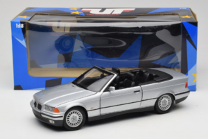 BMW 3 Series E36 Cabriolet Argent UT Models 1:18 BMW008 Métal Moulé — image 8 sur 8