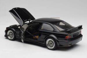 BMW E36 M3 GTR Street Cosmos Noir UT Models 1:18 20481 Métal Moulé — image 5 sur 8
