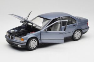 BMW 3-Series E36 Avus Bleu UT Models 1:18 180023300 Métal Moulé — image 2 sur 8